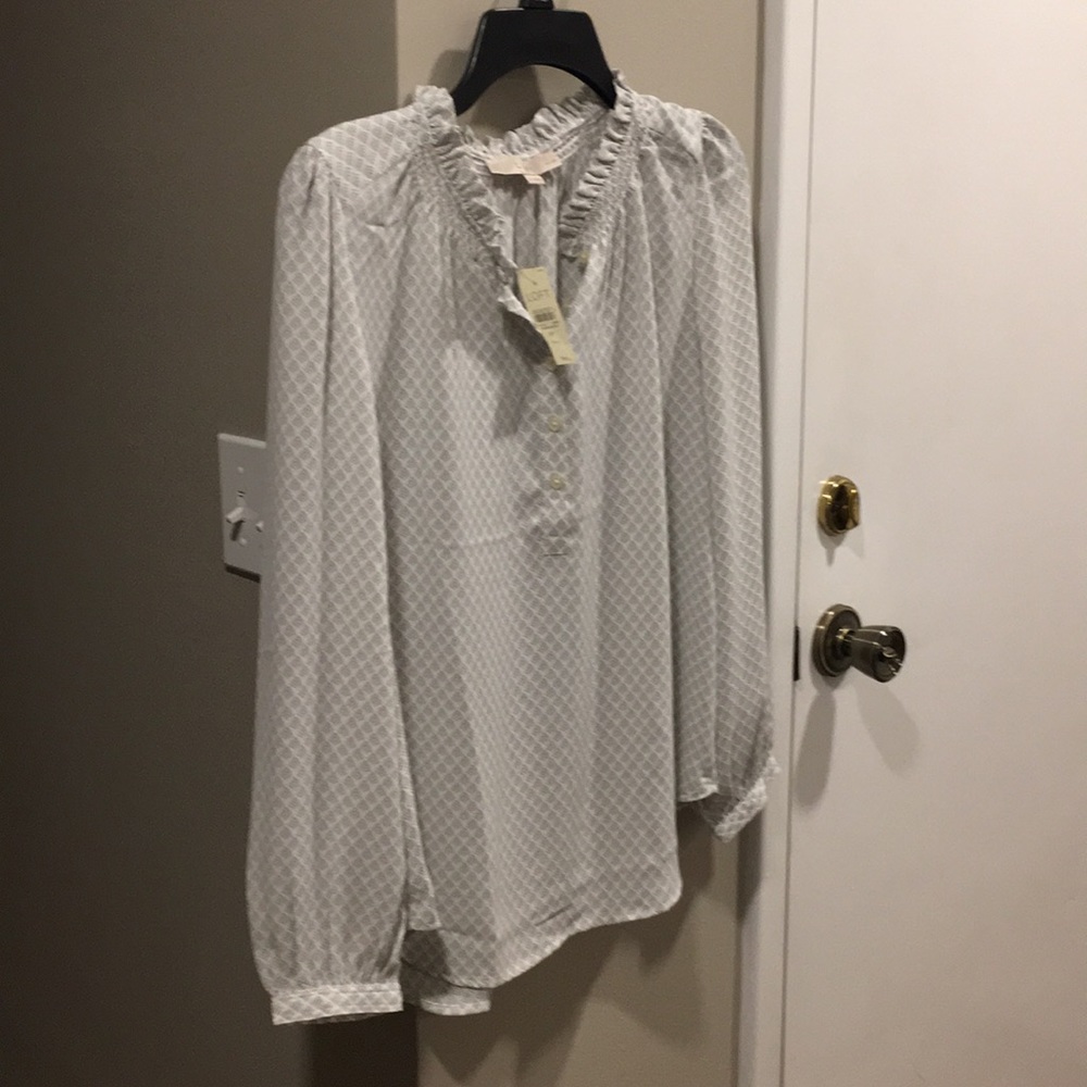 Button down blouse size petite small from loft